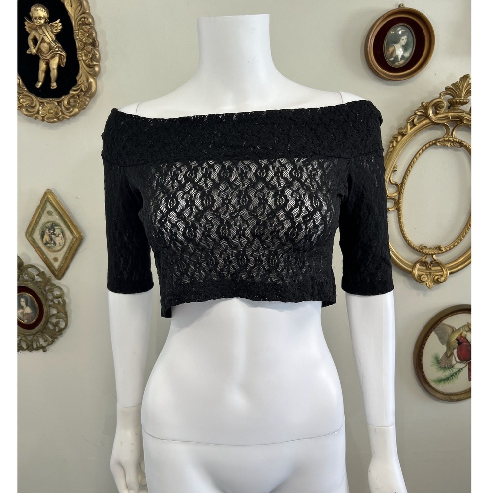 Cheryl Creations Vintage Black Lace Off-The-Shoulder Crop Top One Size